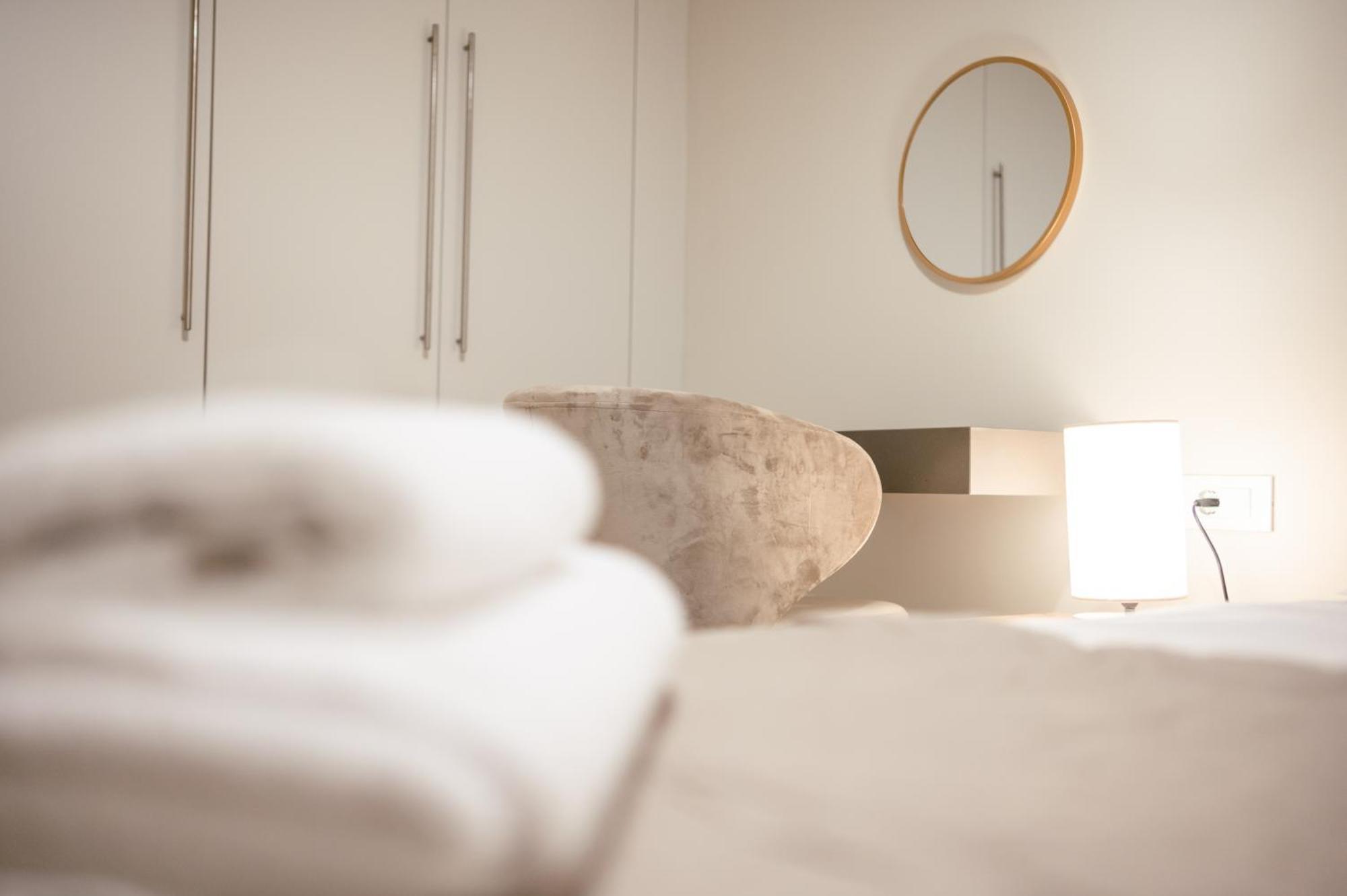 Brand New Elegant Suite Platánion Exterior foto